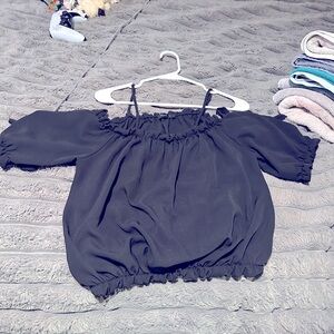 Que Black Off-Shoulder Blouse